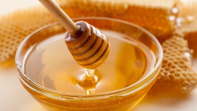 علاج خشونة الركبة بالعسل