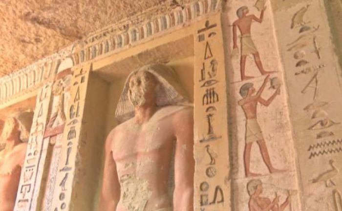 اكتشاف مقبرة فرعونية جديدة