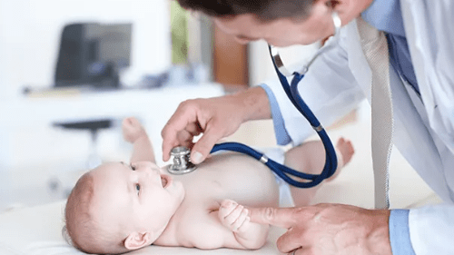 نصائح طبية مهمة لرعاية صحة الأطفال