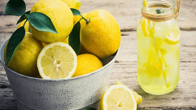فوائد الليمون الصحية للجهاز البولي والمرارة والقلب: دراسة تحليلية للتأثيرات الصحية لفاكهة الليمون
